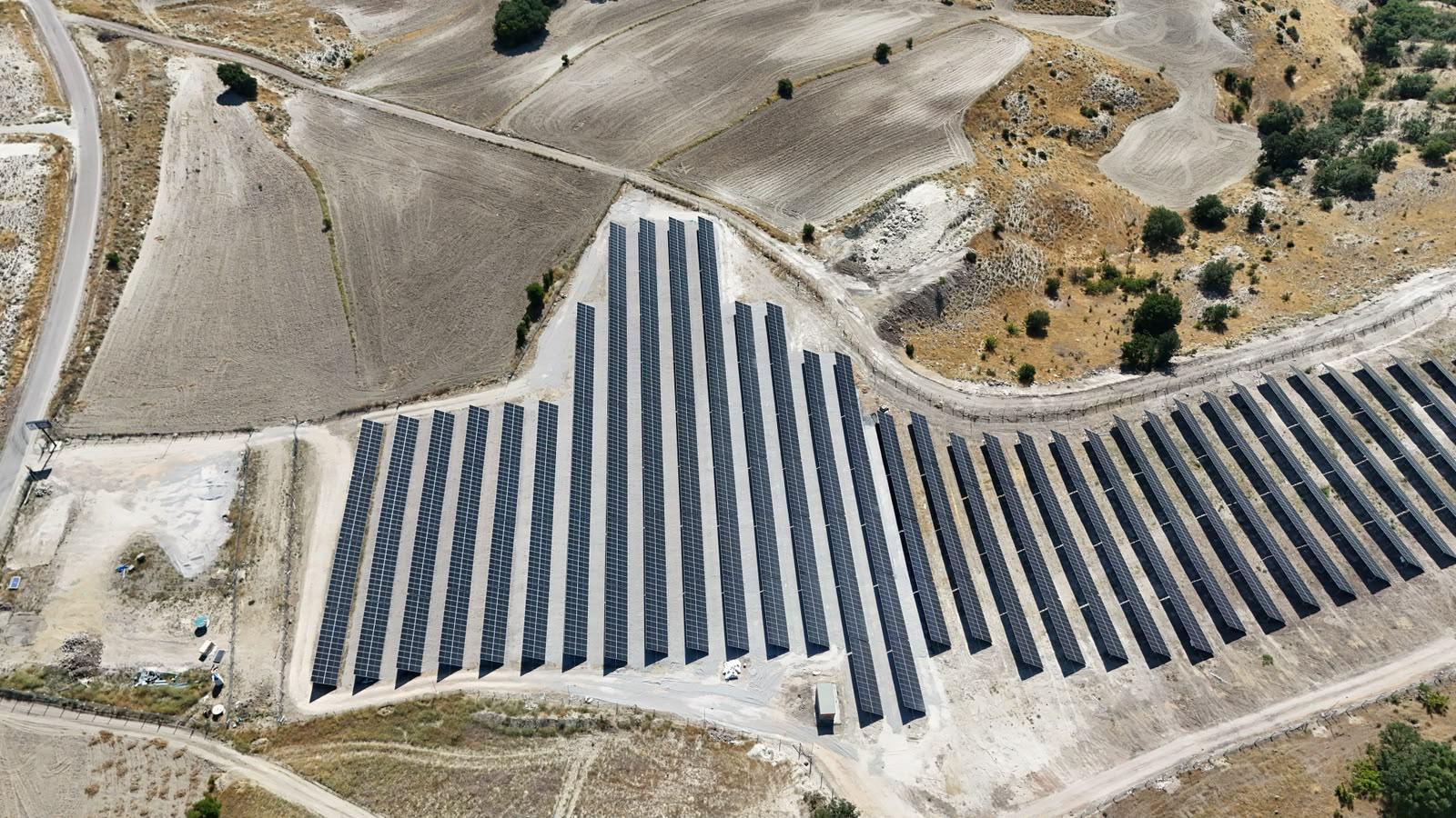 Beypazarı Güneş Enerjisi Santrali sahasının havadan görünümü — görsel 2
